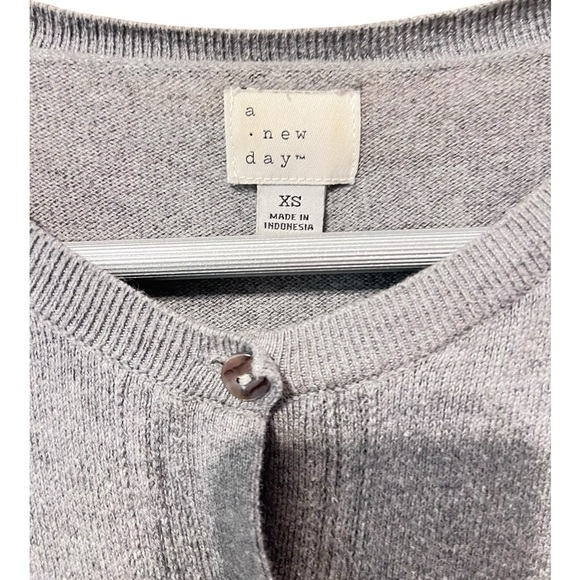 🟣A New Day Gray Button-Up Cardigan – Size XS - Picture 4 of 5